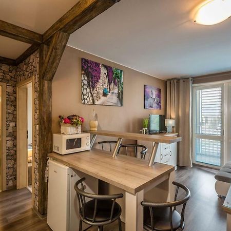 Apartment Provensal Liptovsky Mikulas Bagian luar foto